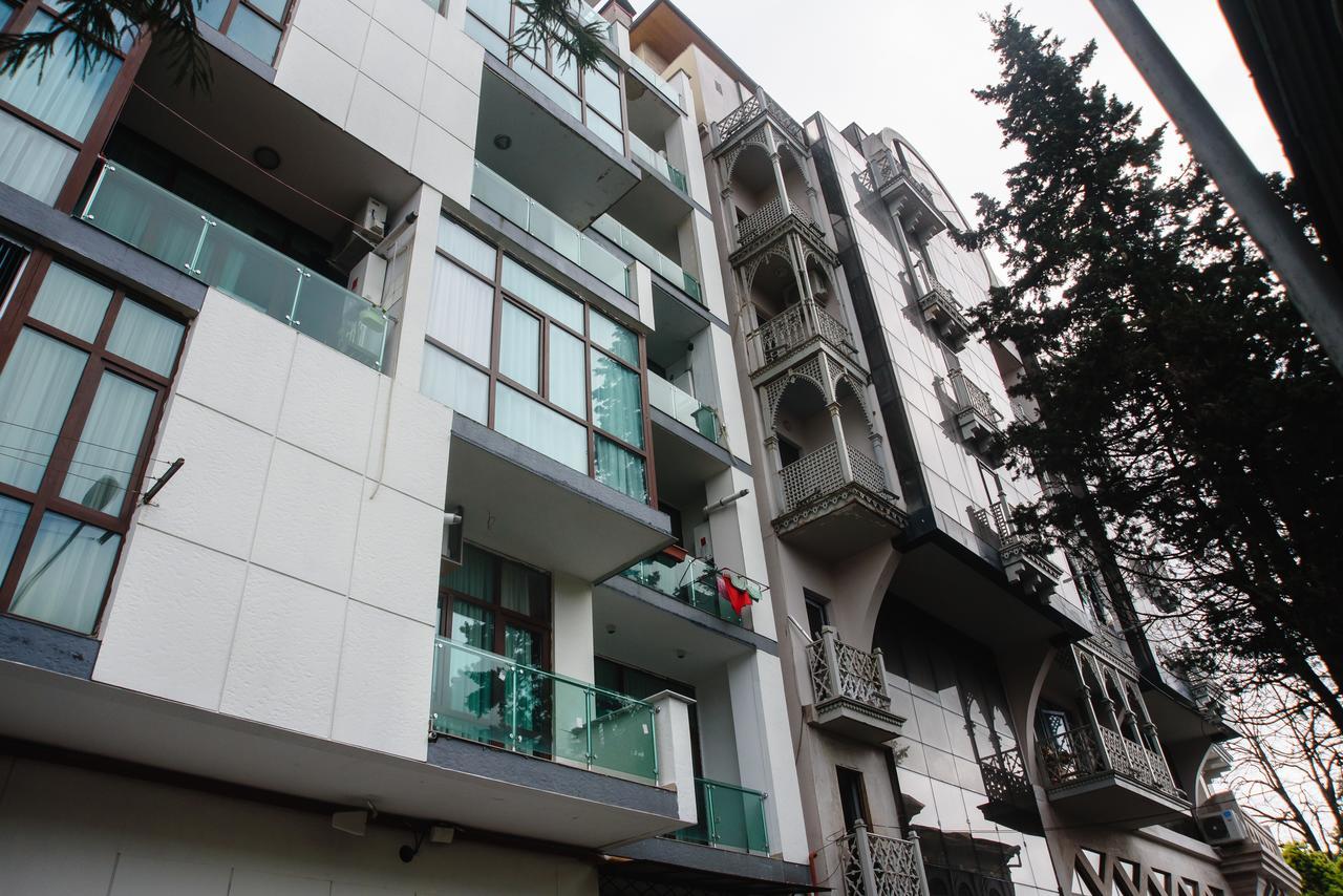 Boulevard Apartment Batumi Bagian luar foto